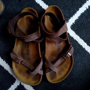 Yara Birkenstock Brown Sandal